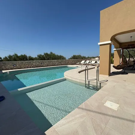 Elegant With Sea View In Crete Willa Skouloúfia