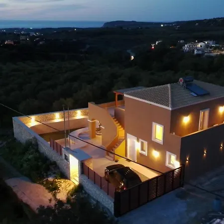 Villa Elegant With Sea View In Crete *