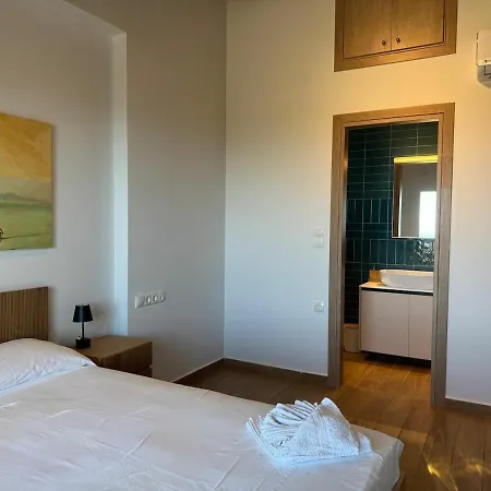 Elegant With Sea View In Crete Villa *