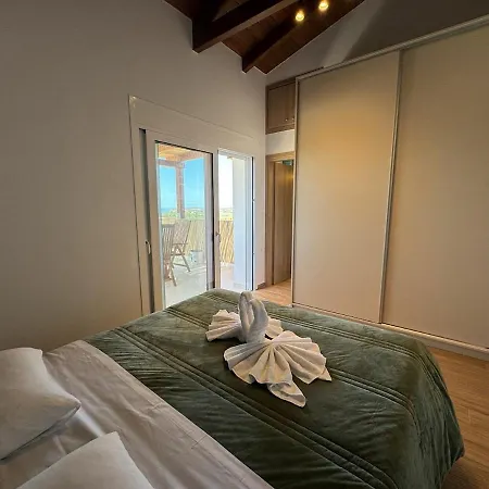 Elegant With Sea View In Crete *