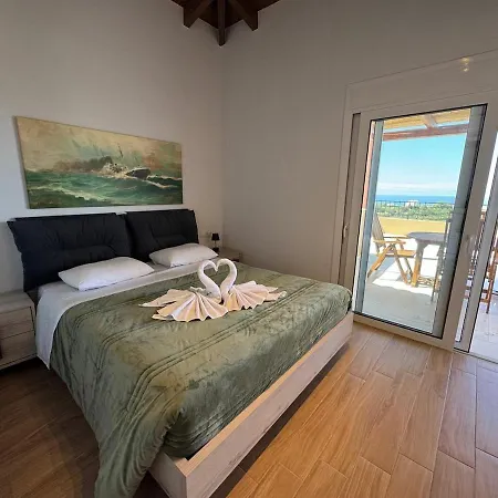 Elegant With Sea View In Crete