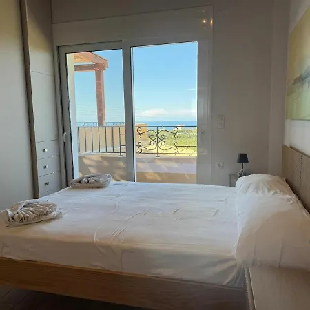 Villa Elegant With Sea View In Crete