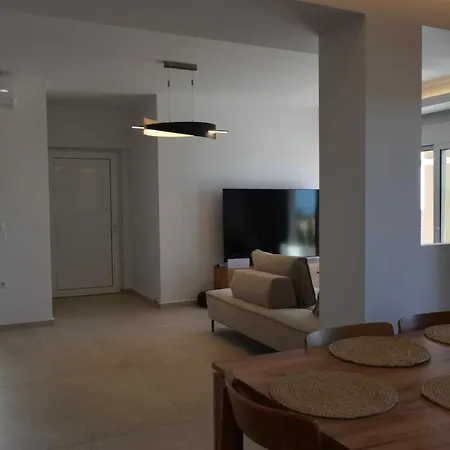 Elegant With Sea View In Crete Villa *