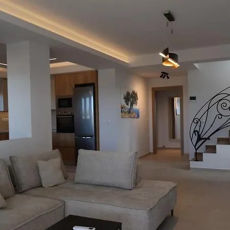Elegant With Sea View In Crete * Skouloufia