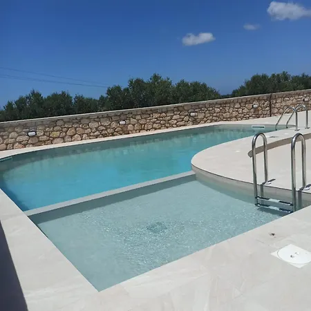 Villa Elegant With Sea View In Crete *